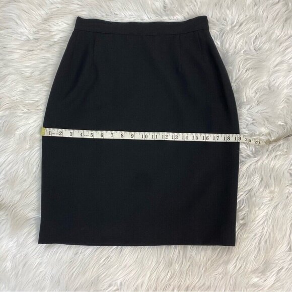 Salvatore Ferragamo Women's Black‎ Quiet Luxury Boss Pencil Career Skirt W26 - Picture 10 of 11